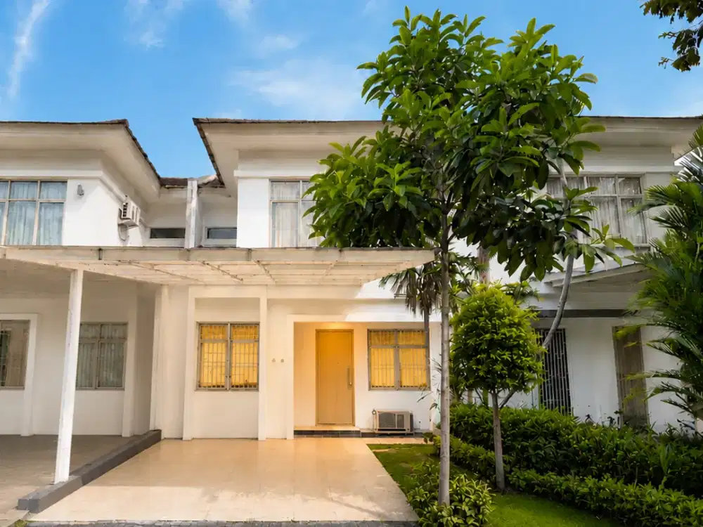 Rumah Semi Furnished Lebar 7 SHM Hadap Utara - Naturale Forest BSD City