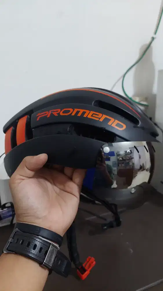 SALE !! Dua Helm sepeda