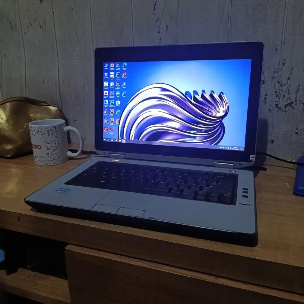 Laptop Dell Core i5 Ram 6Gb VGA Nvidia DDR5