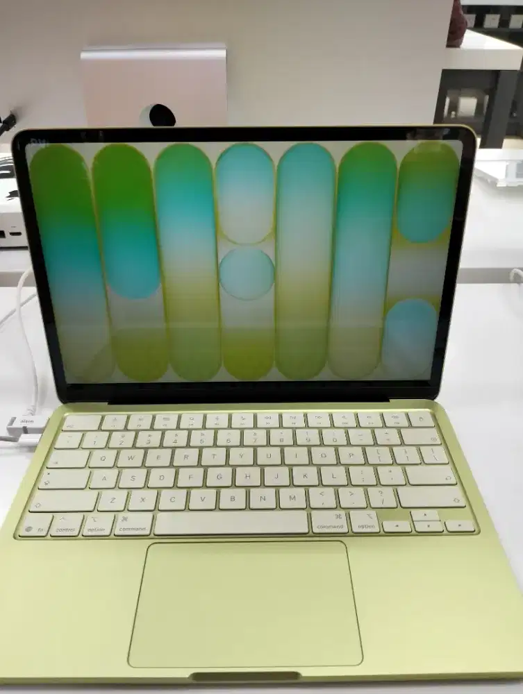 kredit macbook neo