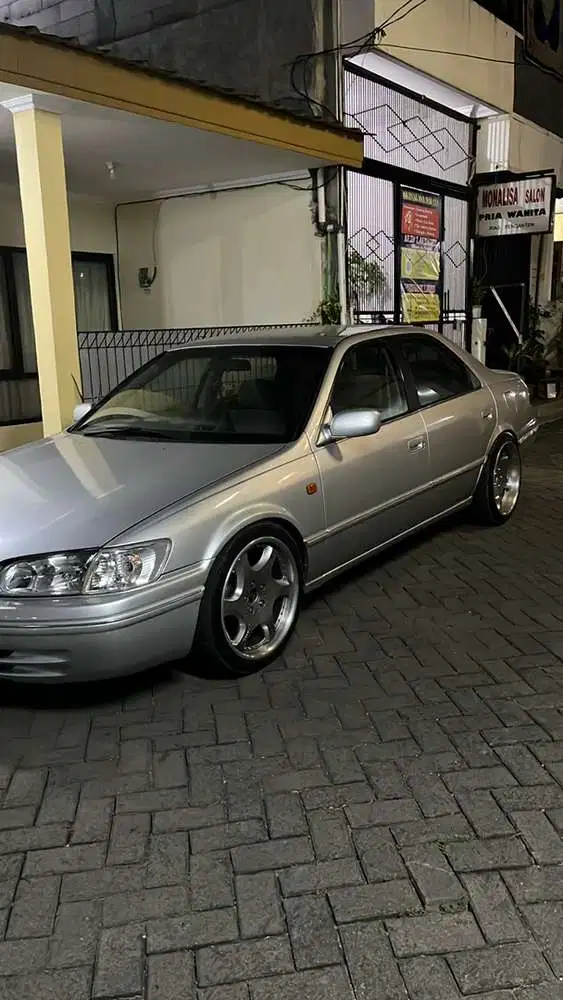 Toyota Camry 2001 Bensin