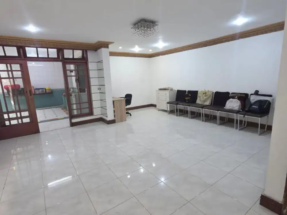 Dijual Rumah Muara Karang Blok FAV, Uk. 10x20, 2 Lantai, Kosongan, Bebas Banjir, Harga : Rp 6 M Nego