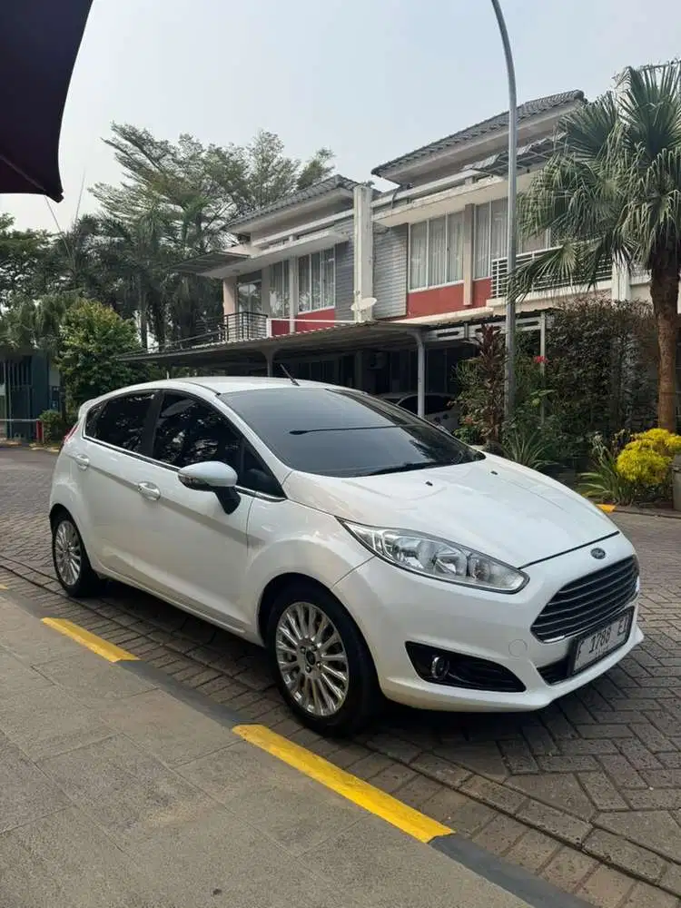 Ford Fiesta 2014 Bensin