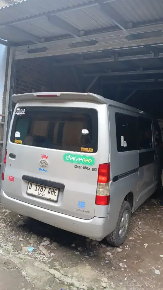 Rental Jasa angkutan barang dan penumpang