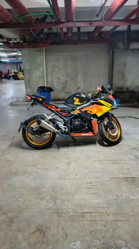 Dijual Cepat CBR 150R 2017