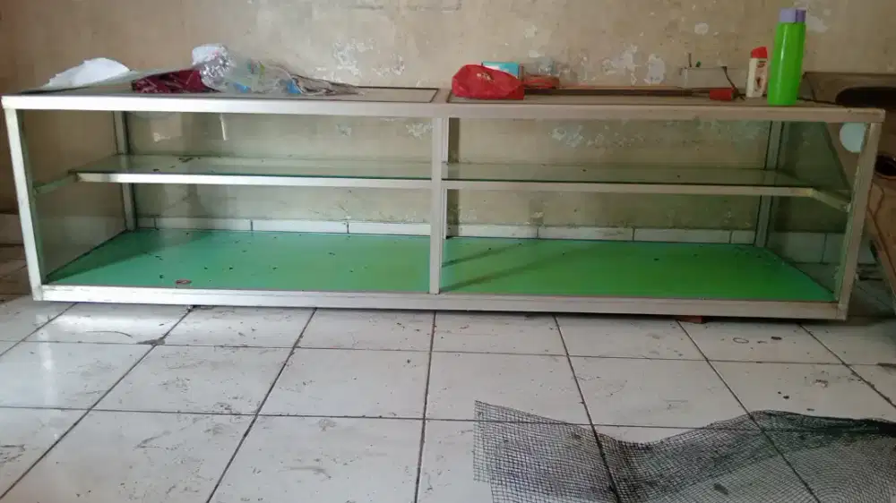 etalae ukuran 2x60 kondisi masih bagus nego