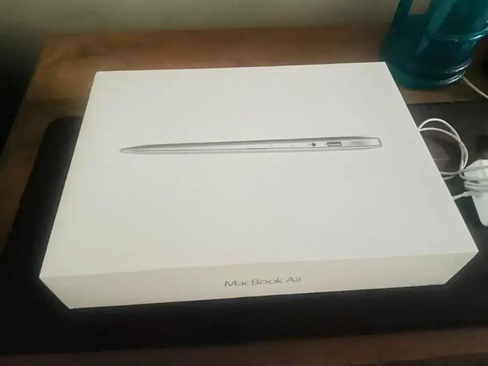 Jual macbook 2017