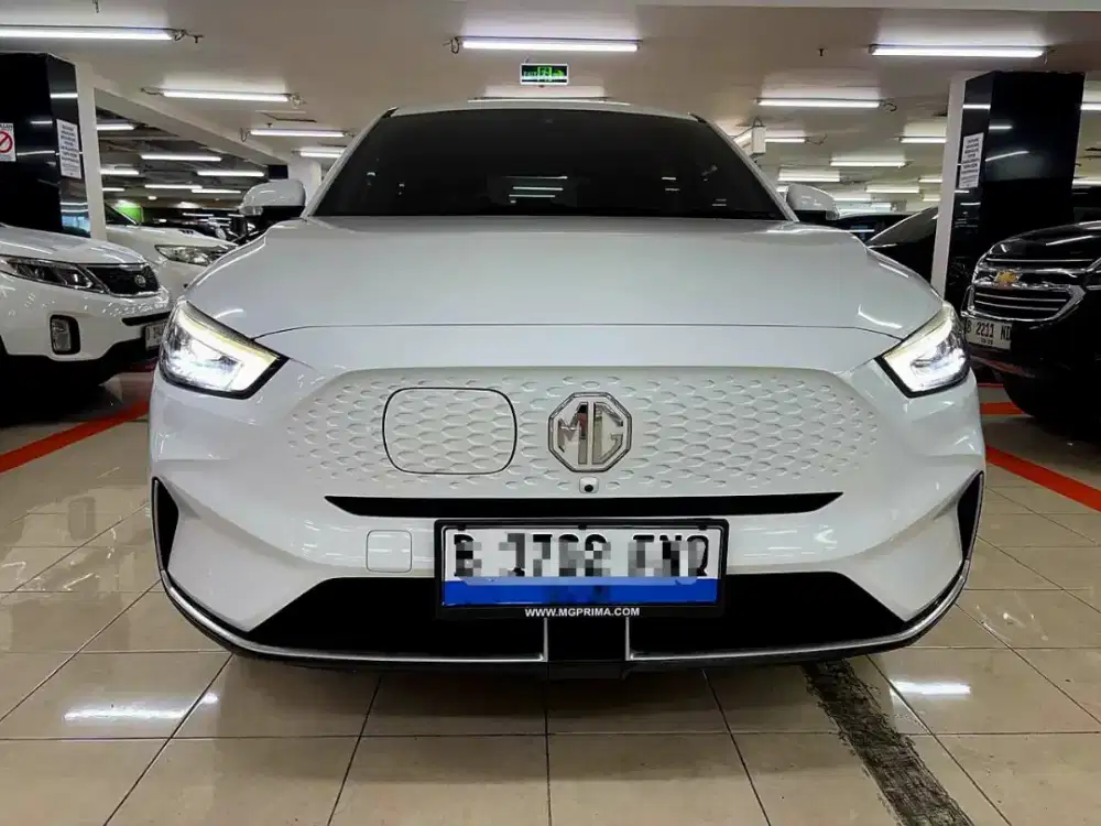 Mg zs ev 2024 brand new putih km 200 perak