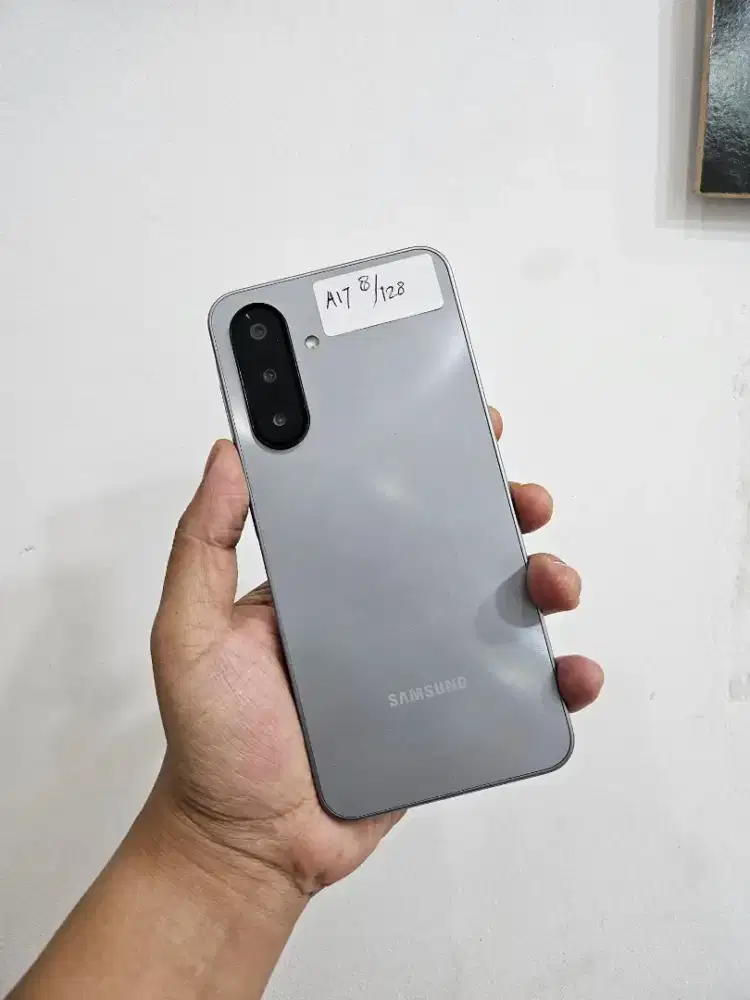samsung A17 8/128GB