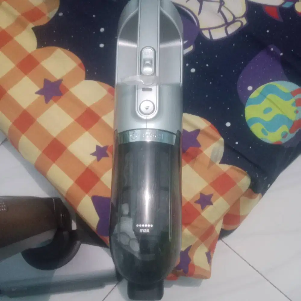 Vacum cleaner Bosch