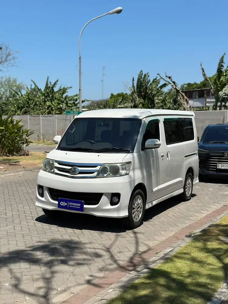 DAIHATSU 2013 LUXIO X 1.5 MT PUTIH ORI OTOMART 286 KENJERAN