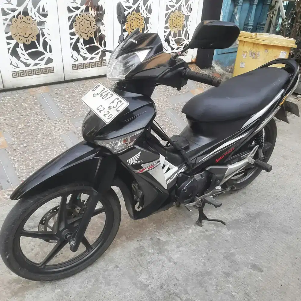 Honda Supra X 125 CW DD 2014 Karbu,ss lengkap mesin bagus pajak hidup