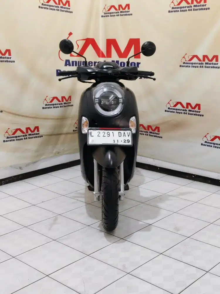 Honda New Scoopy Prestige Tahun 2024 warna Hitam Doff