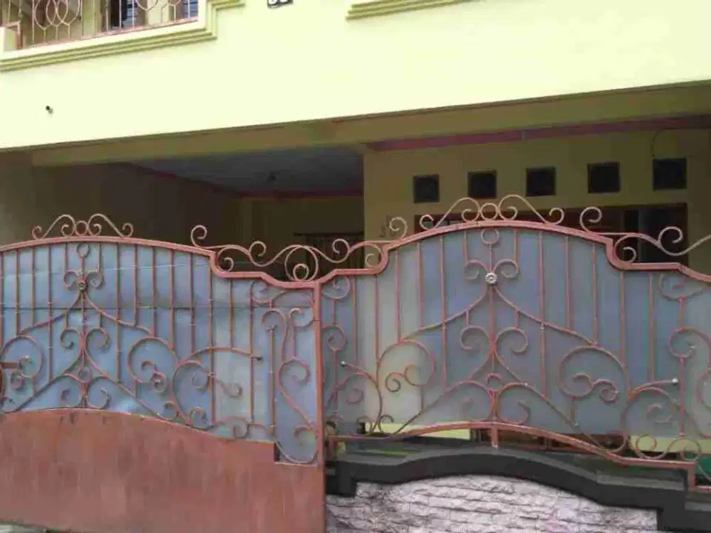 di jual rumah buah batu