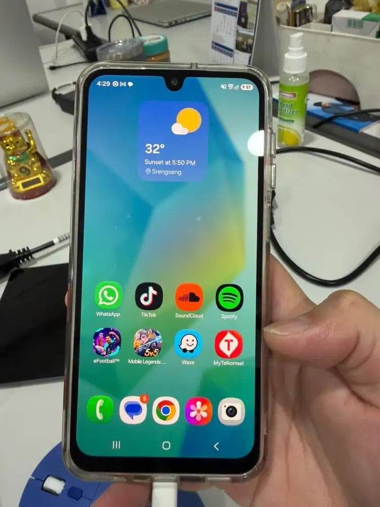 Samsung A16 5G 8/256 GB Like New