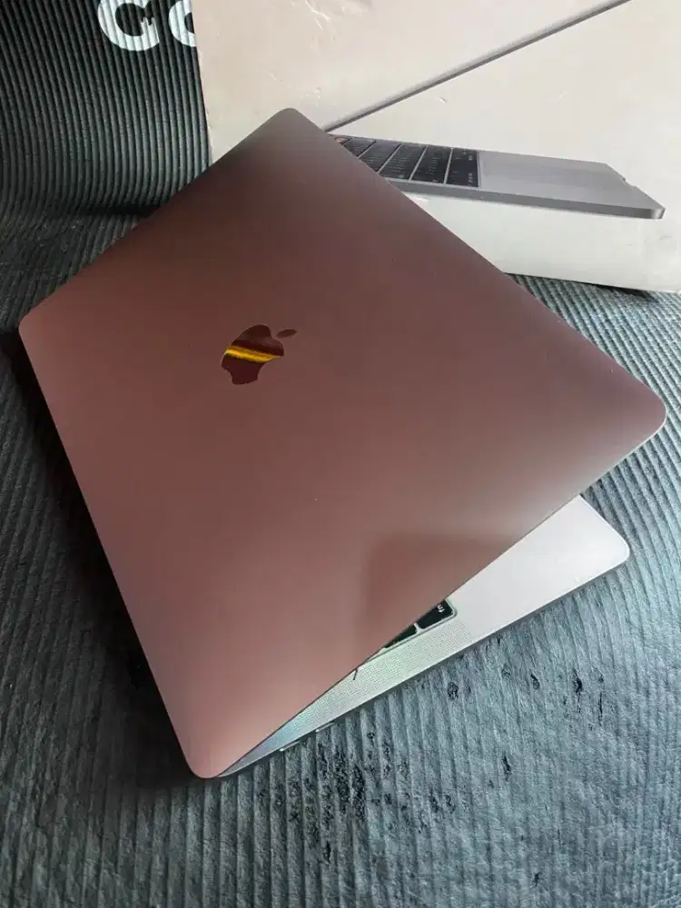 MACBOOK PRO 13 2019