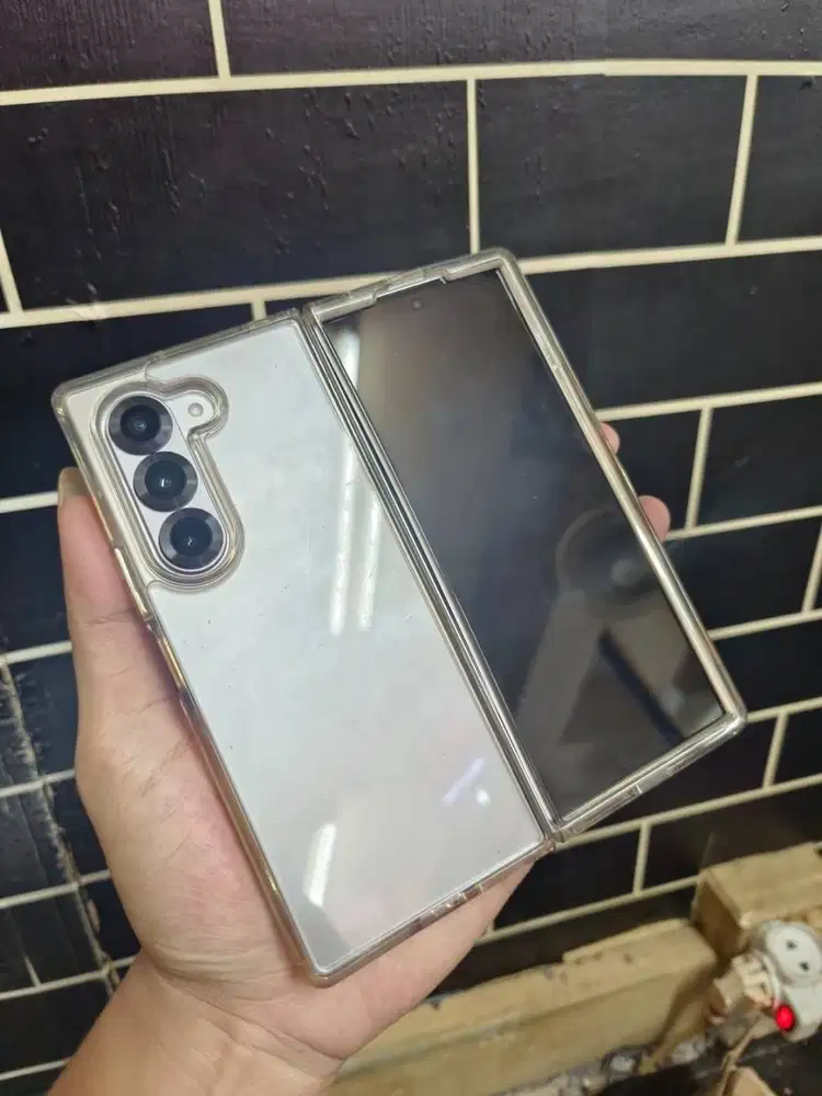 Cari HP High End Semua Merk