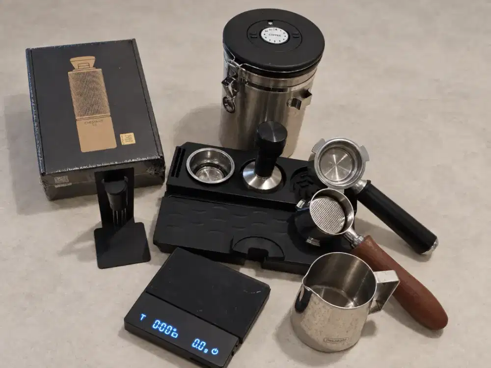 DELONGHI DEDICA ARTE + SET BONUS PAKET LENGKAP NGOPI DIRUMAH !!