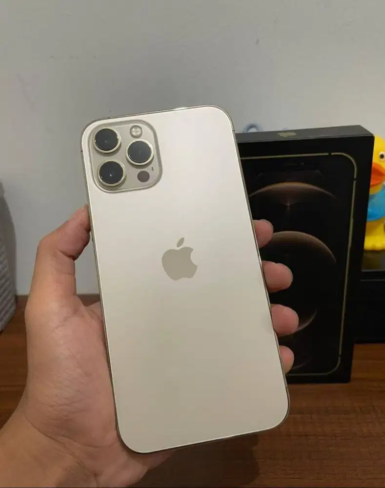 CARI GADGET PREMIUM BEKAS CASH READY