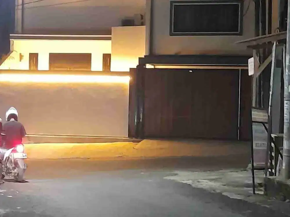 RUMAH MEWAH LUAS 313m 1.45M