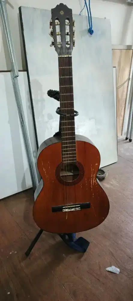 Alat music Gitar