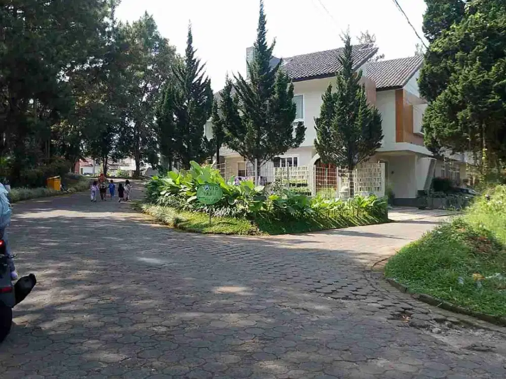Tanah kavling hook siap bangun di villa istana bunga