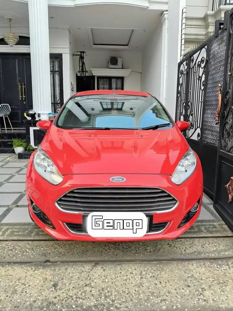 Ford Fiesta 1.5 S AT