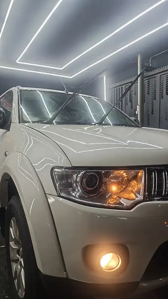 pajero sport exceed AT