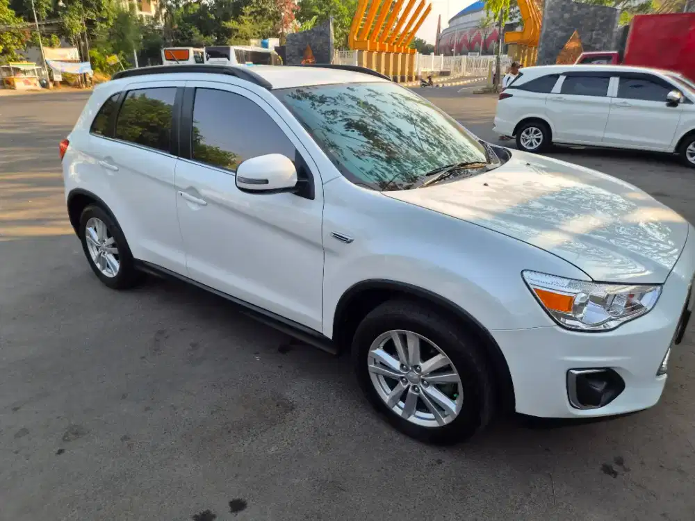 Mitsubishi Outlander GLX MT Low KM 56K