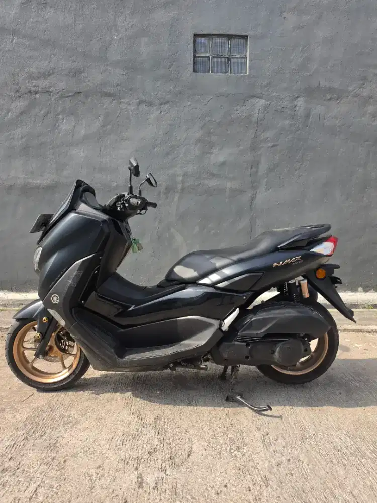 Yamahan Nmax New 155 CC ISS Low KM Jual Cepat TT BT SS Lengkap