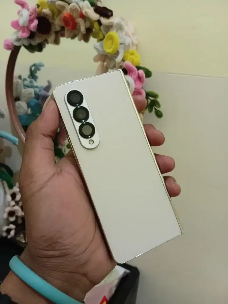 Samsung z fold 4