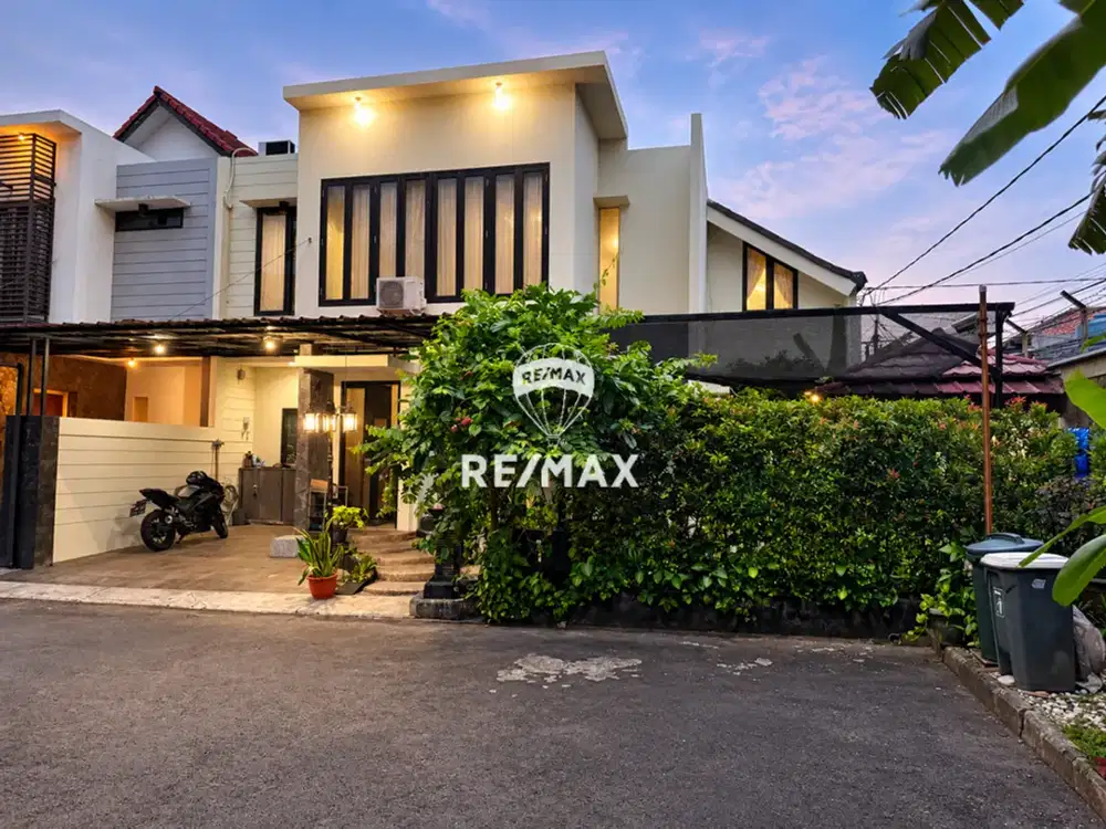 DIJUAL RUMAH HOEK DALAM PERUMAHAN FENOMERAD RESIDENCE PONDOK LABU JAKARTA SELATAN