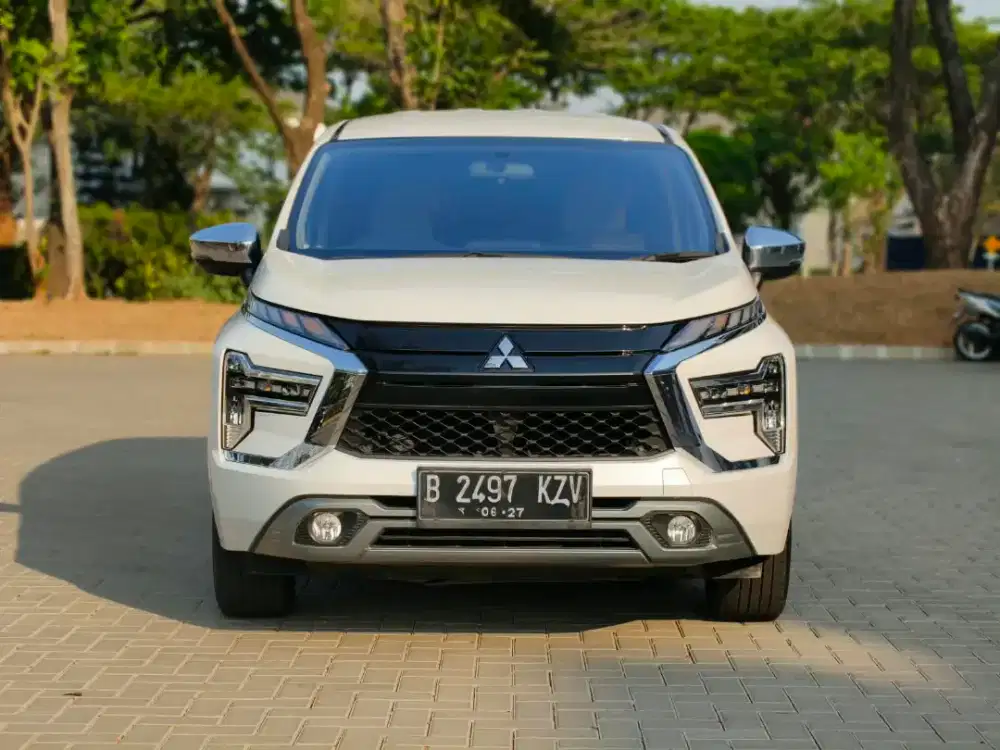 MITSUBISHI XPANDER ULTIMATE AT 2022 PUTIH