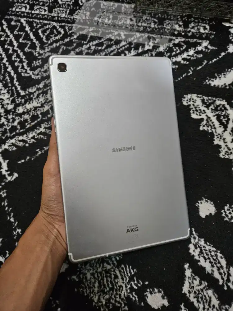 Samsung Tab S5e 4/64 Celluler + Wifi Resmi Sein