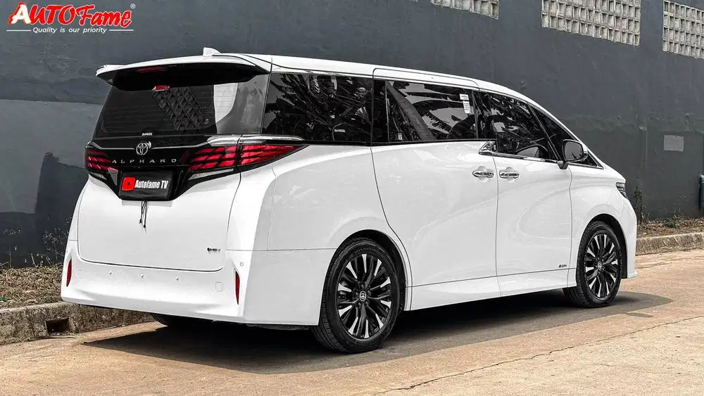 KM37RB Toyota All New Alphard 2.5 HEV Hybrid White On Black NIK 2024 T