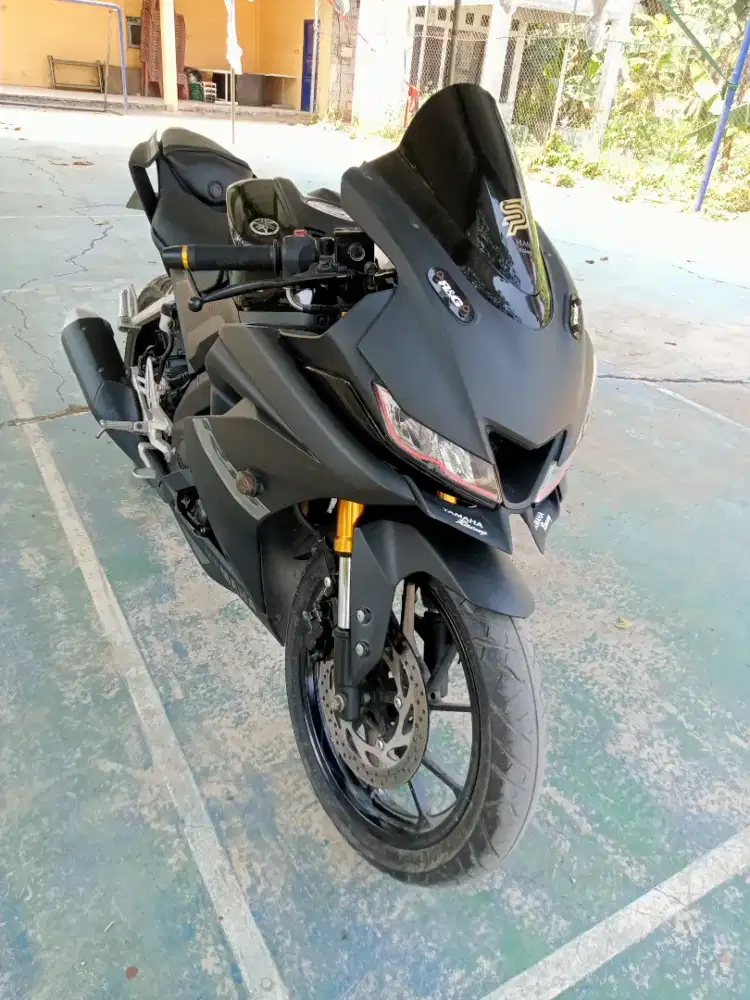 R15 2021 Km 10 rb,Gresss