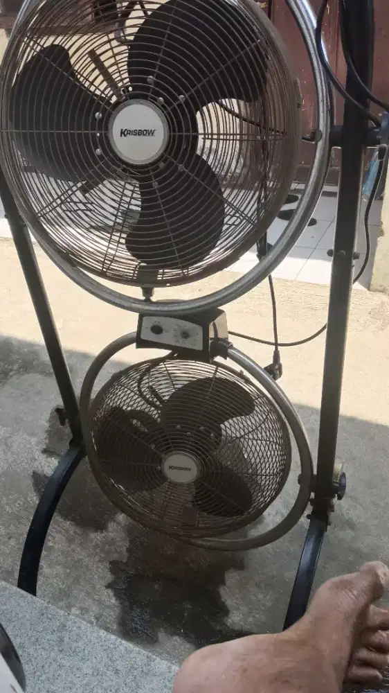 Kipas angin ganda krisbow EF40D