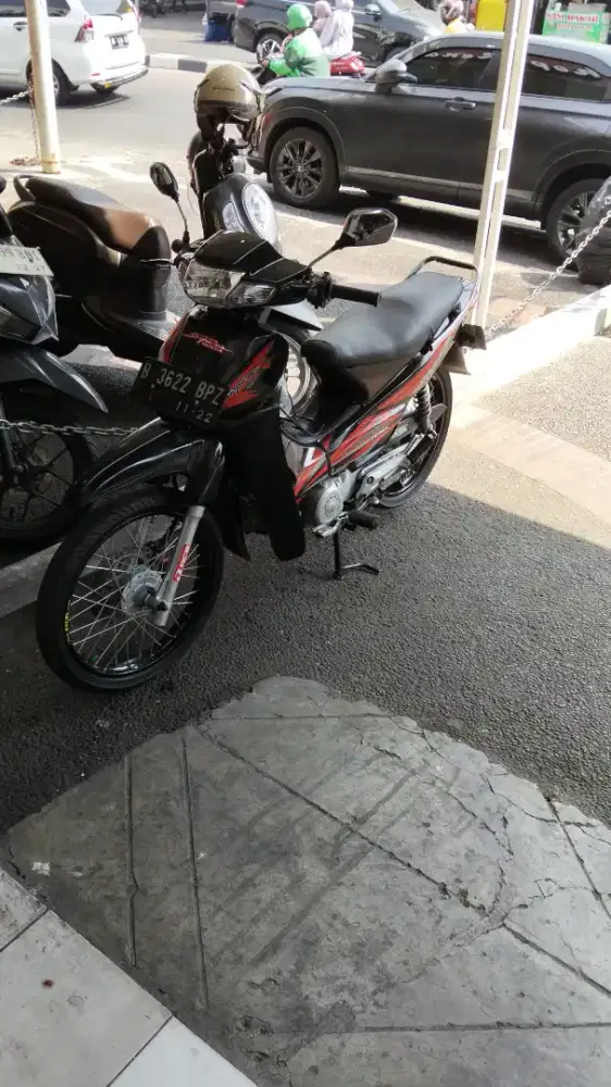 Dijual Supra Bapak 2000