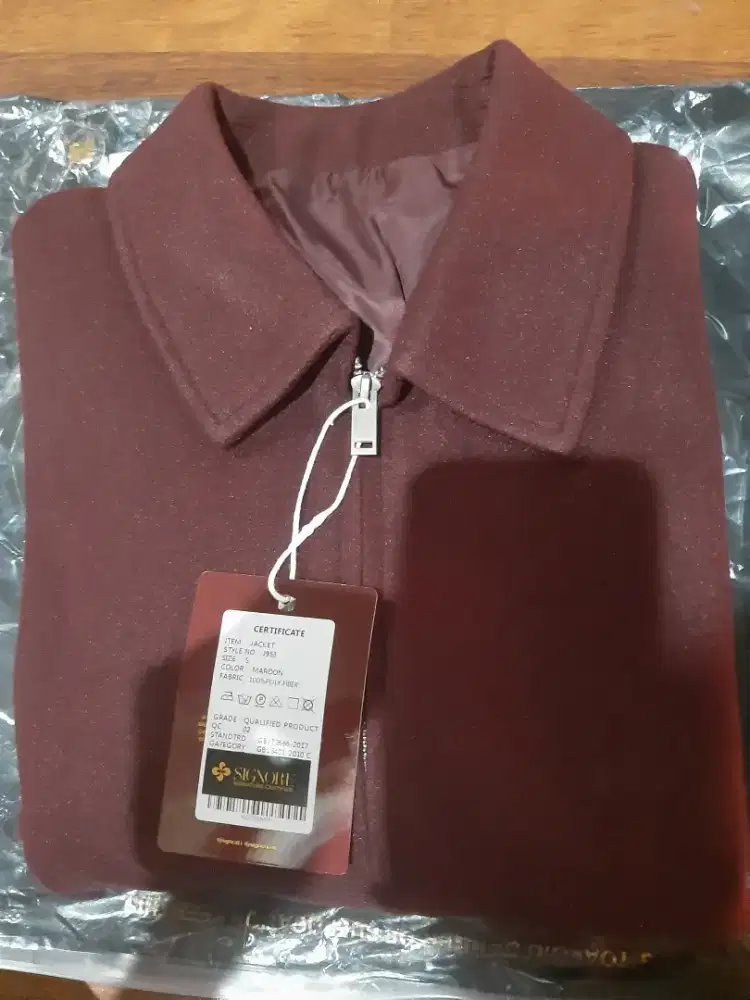 Jaket Signore Wool Fiber Maroon Import