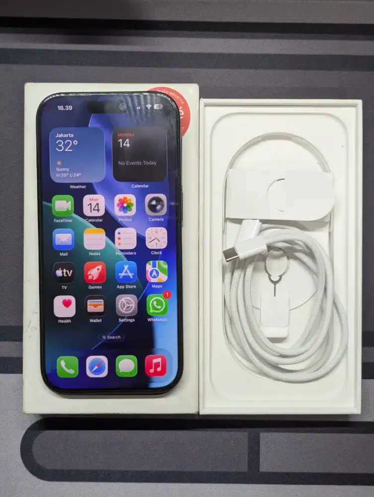 iPhone 16 Pro 128GB Black Titanium Ex Garansi Resmi Digimap