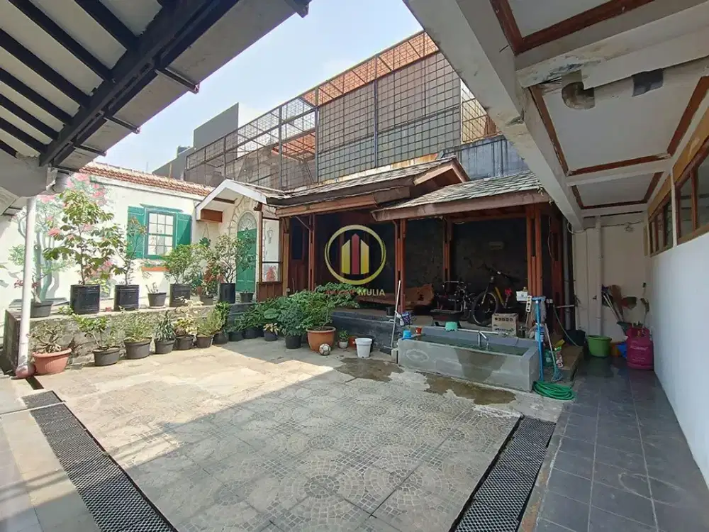 Rumah Strategis Untuk Usaha di Talaga Bodas Gatot Subroto Bandung