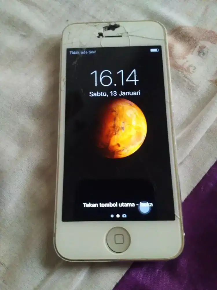 Iphone jadul seken minus