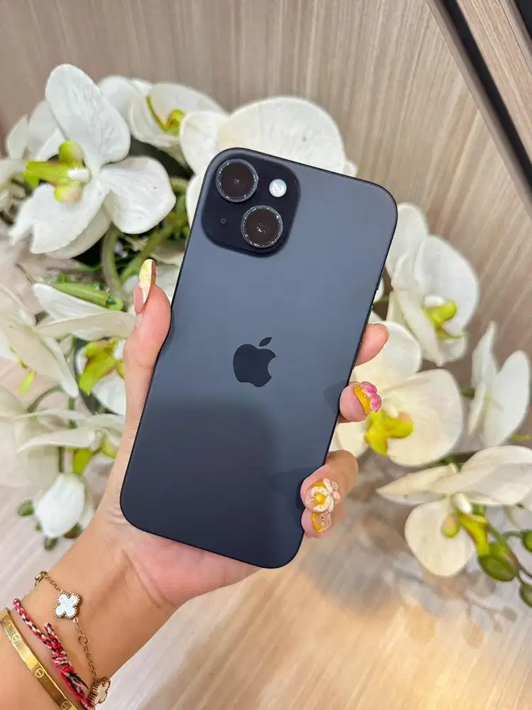 IPHONE 15 SECON RESMI