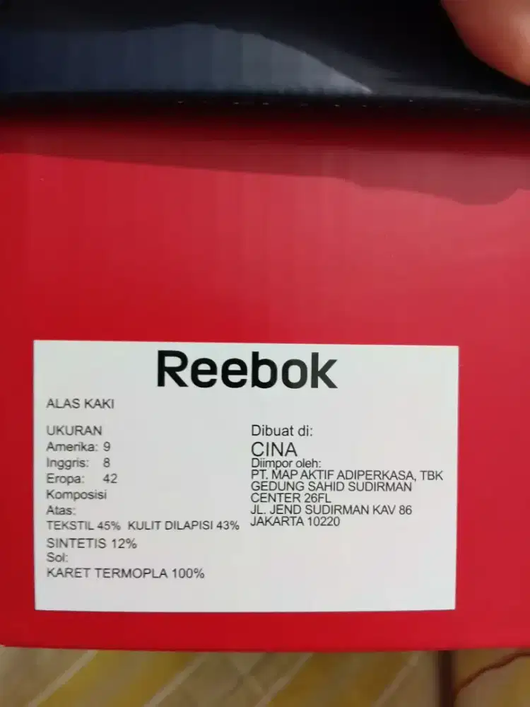 Sepatu reebok running pria