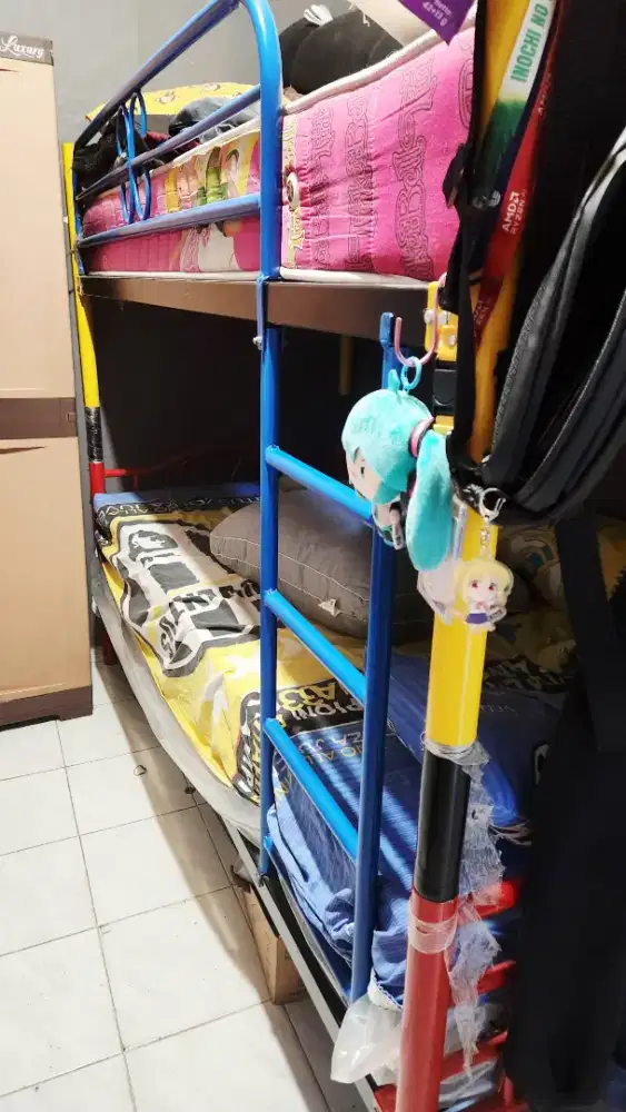 Ranjang tingkat  merk yuki