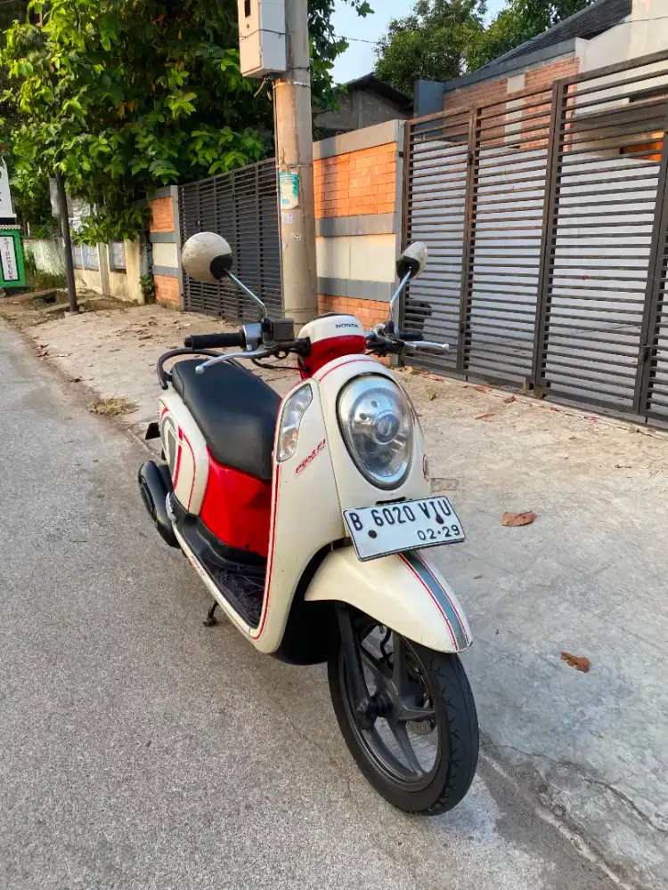 HONDA SCOOPY TAHUN 2014 SPORTY PAJAK HIDUP