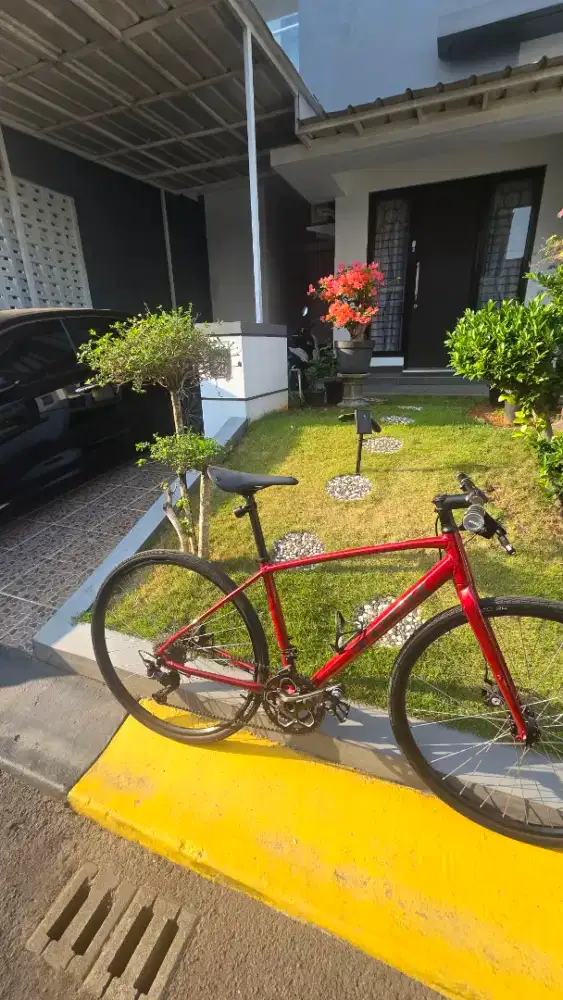 Sepeda Trek FX1