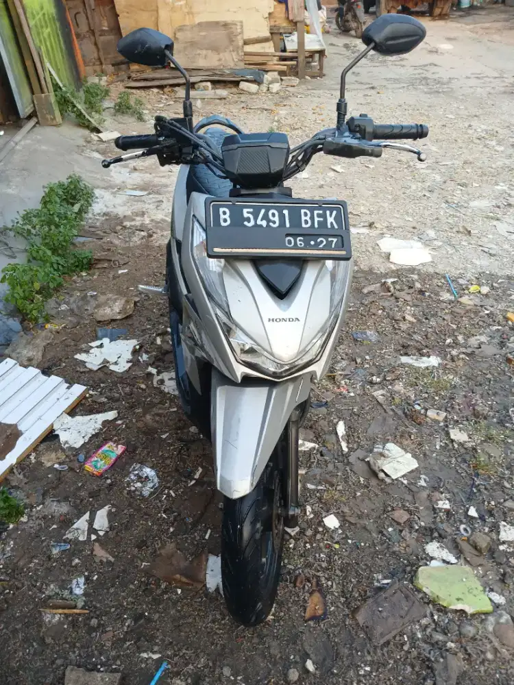 DIJUAL HONDA BEAT STREET THN 2022 SURAT LENGKAP PAJAK PANJANG