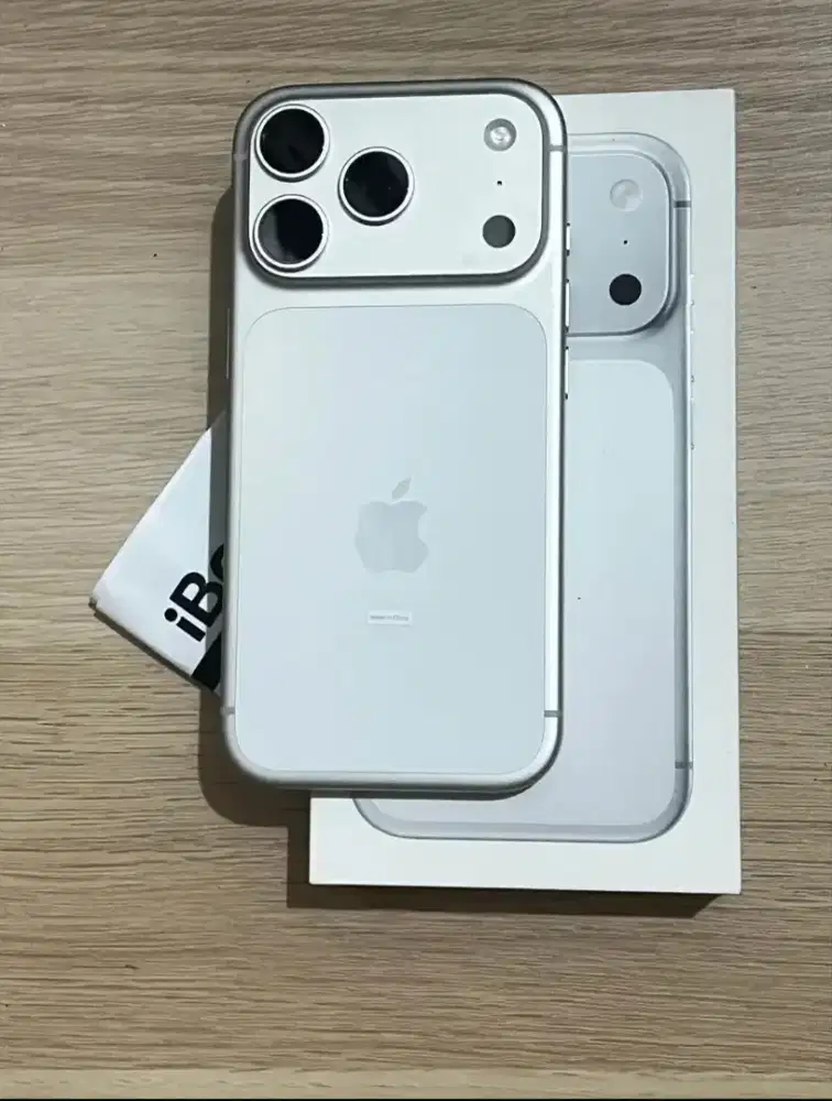 IPHONE 17 PRO 256 SILVER IBOX