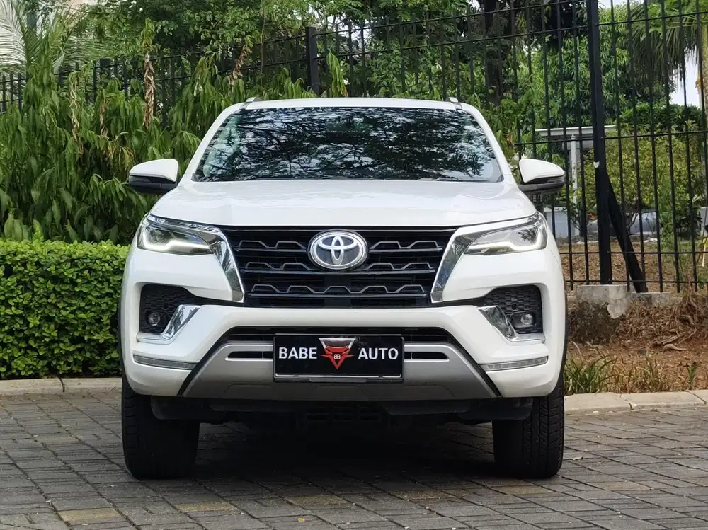 Toyota Fortuner VRZ 2.4 non GR 2021 REG 2022